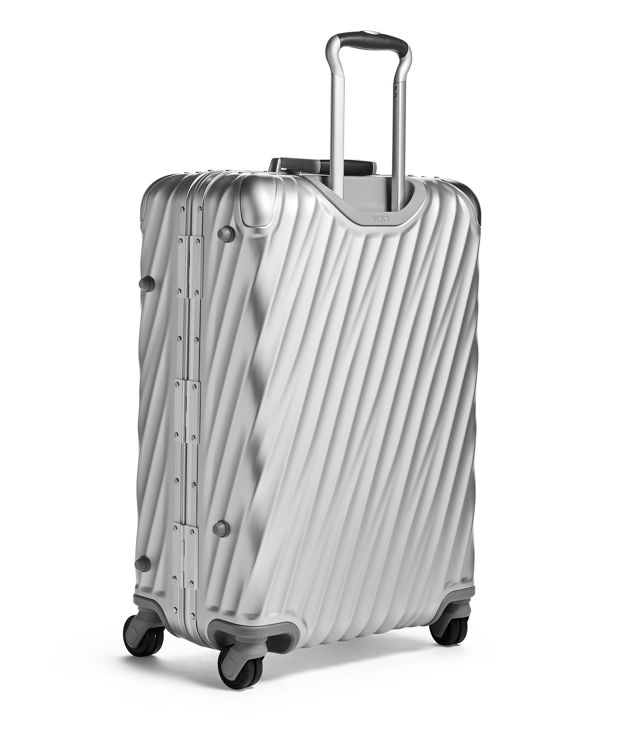 银色短途旅行行李箱